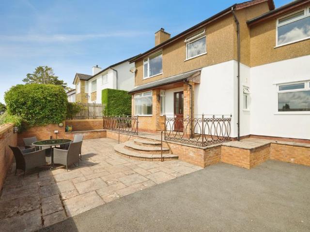 House for sale in Pwllheli