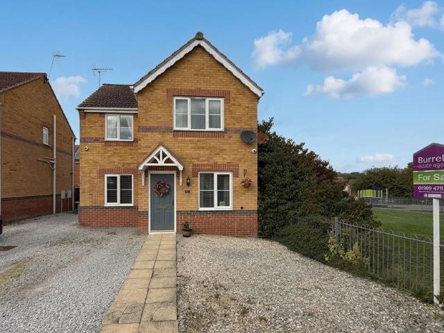 House for sale in Creswell Model Village, Bolsover