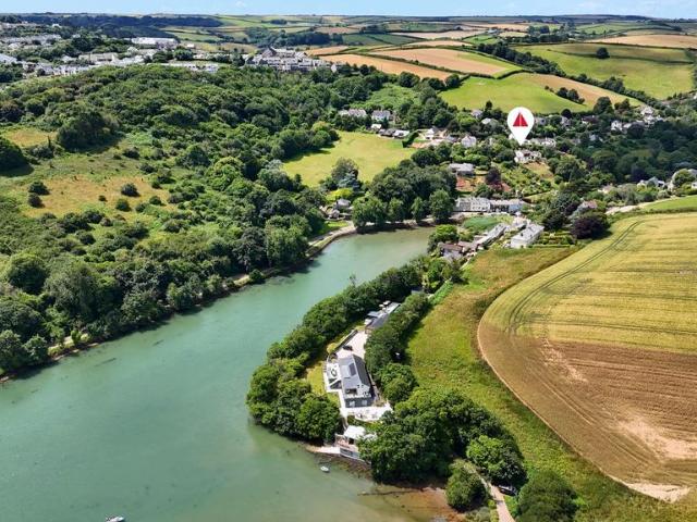 House for sale in Strode, Devon