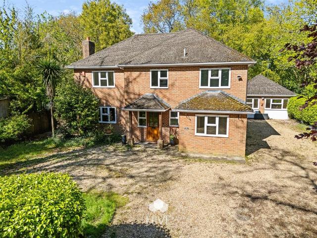 House for sale in Avon Castle, St Ives
