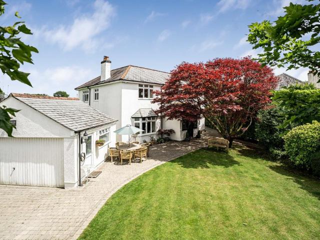 House for sale in Weir Quay, Devon