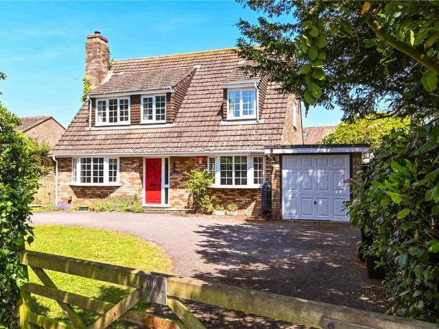 House for sale in Milford-on-Sea, Ashurst Bridge