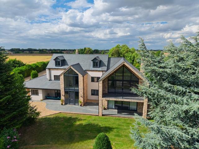 House for sale in Gosberton Clough, Lincolnshire