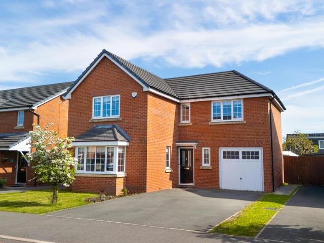 House for sale in Lowton Heath, Wigan