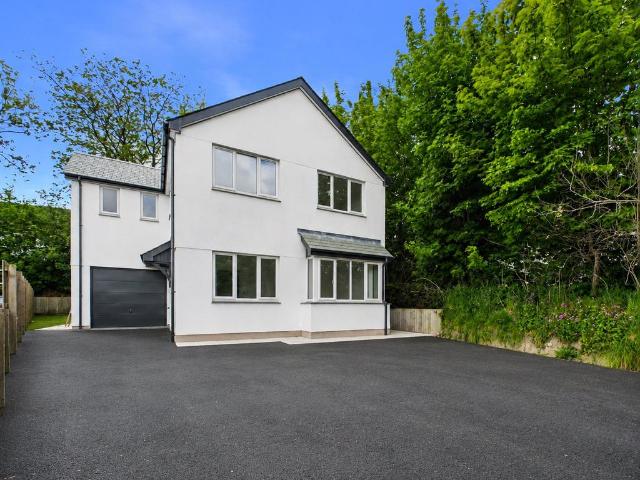House for sale in Brandis Corner, Devon