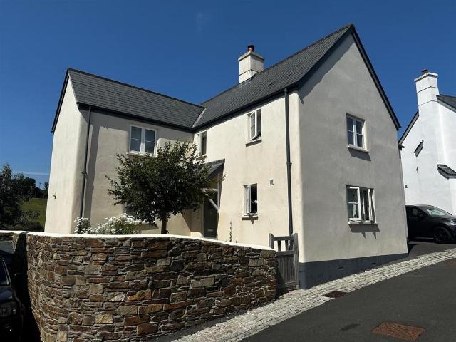 House for sale in Chillington, Strode