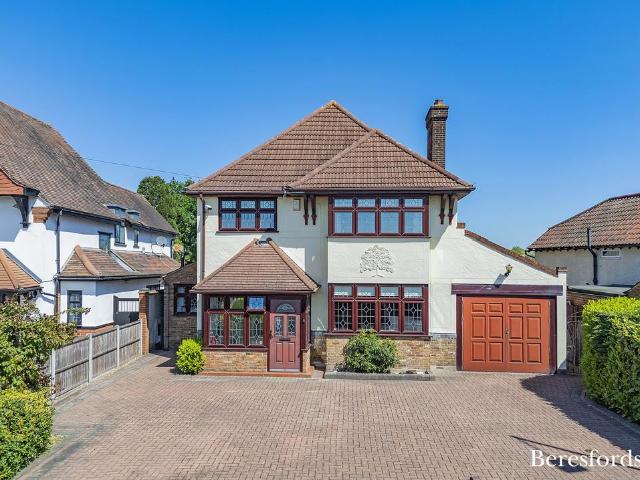 House for sale in Harold Wood, Greater London