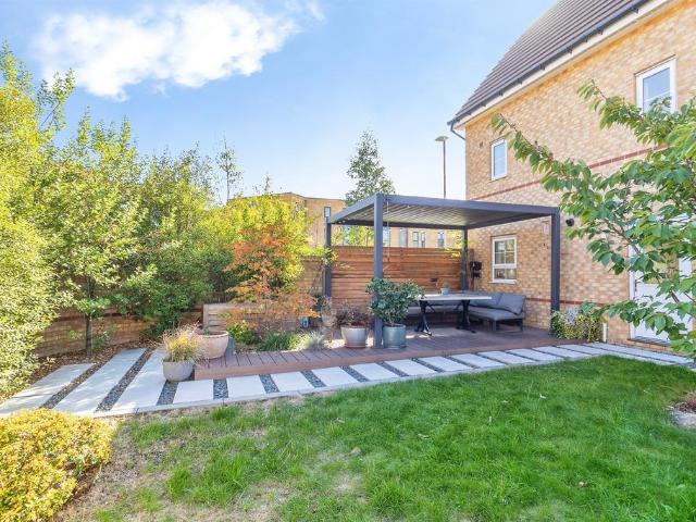 House for sale in Brooklands, Milton Keynes