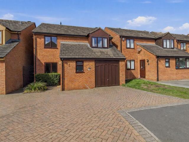 House for sale in Henwick, Worcester