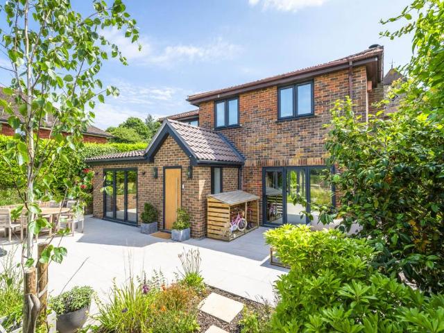House for sale in Sandown Park, Kent
