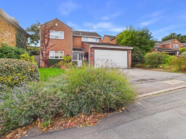 House for sale in Ravensthorpe