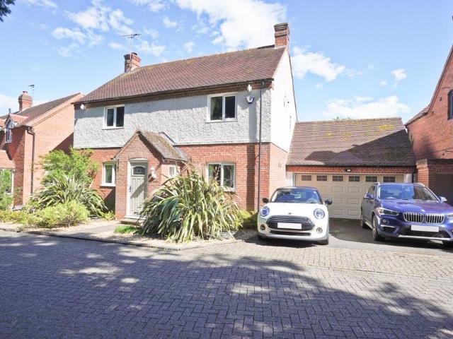 House for sale in Stretton Baskerville, Barton