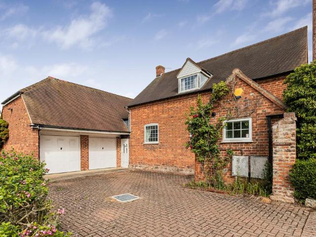 House for sale in Milton, Dromore