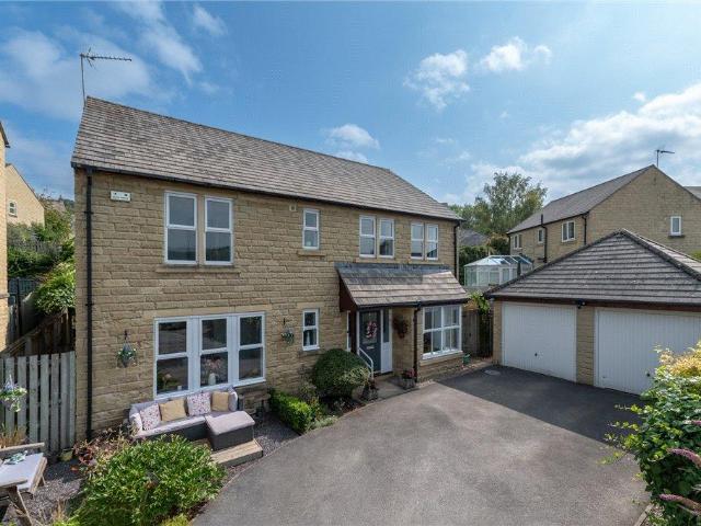 House for sale in Keighley, West Yorkshire
