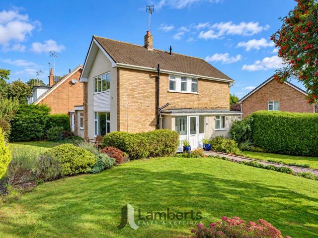 House for sale in Lodge Park, Redditch