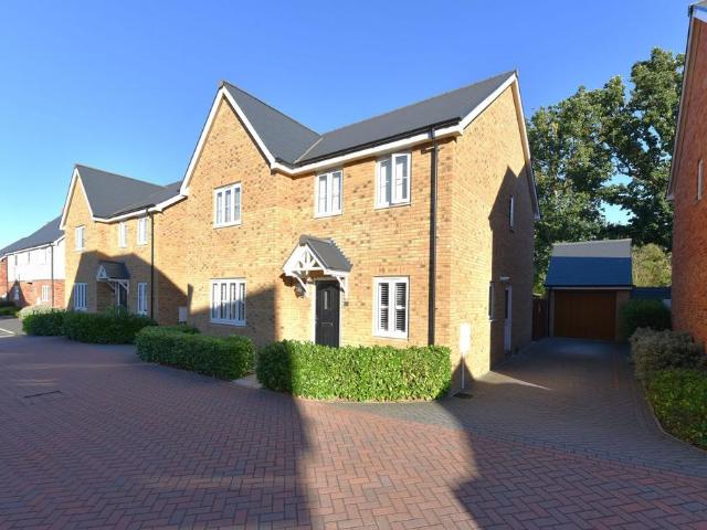 House for sale in The Park, Huntingdonshire