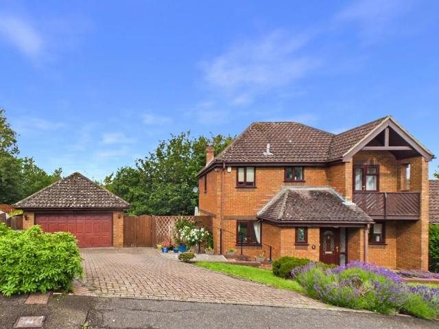 House for sale in Battle, Heathlands