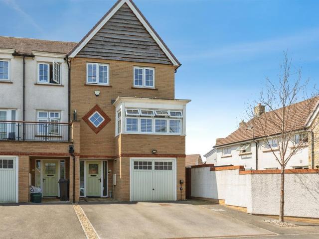 House for sale in Harry Stoke, South Gloucestershire