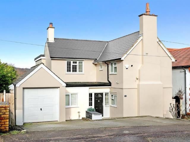 House for sale in Debden Green, Epping