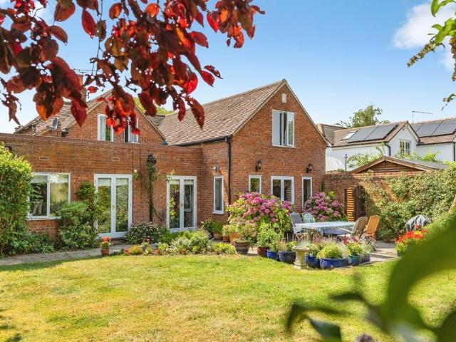 House for sale in Berrick Salome, Oxfordshire