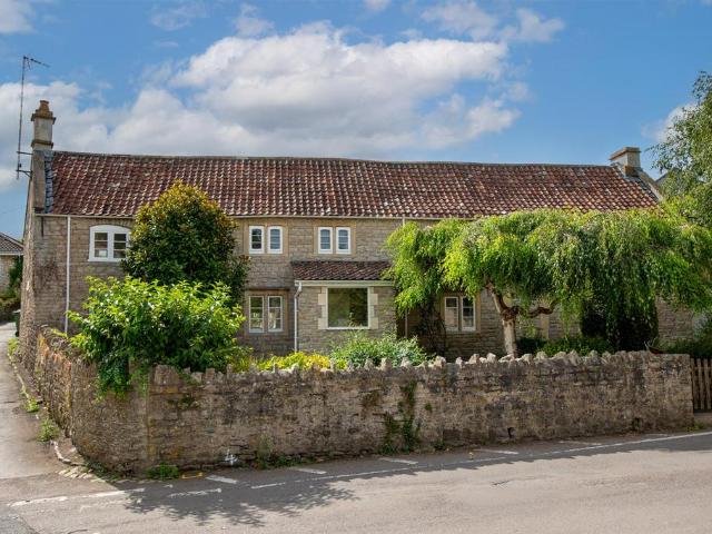 House for sale in Saltford, Bath And North East Somerset