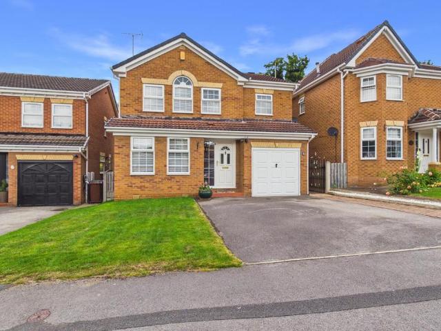 House for sale in Pontefract, West Yorkshire