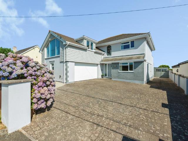 House for sale in Treligga, Delabole