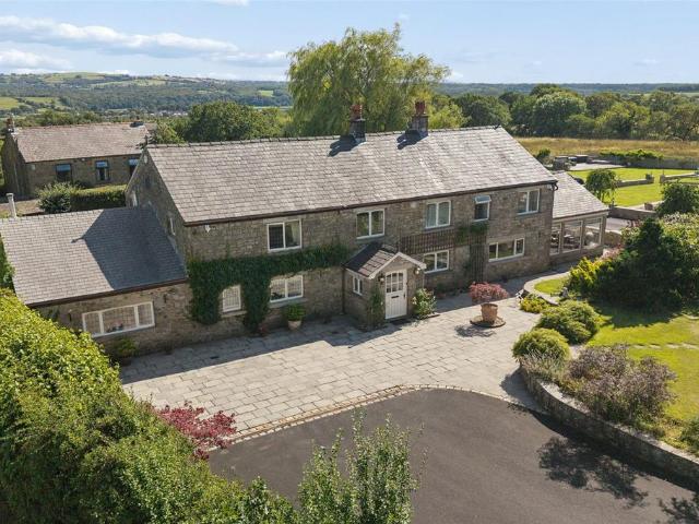 House for sale in Stydd, Paradise