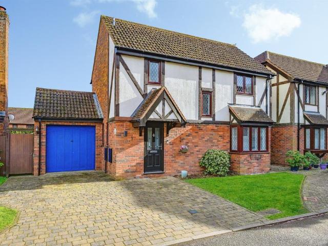 House for sale in Pouchen End, Hertfordshire