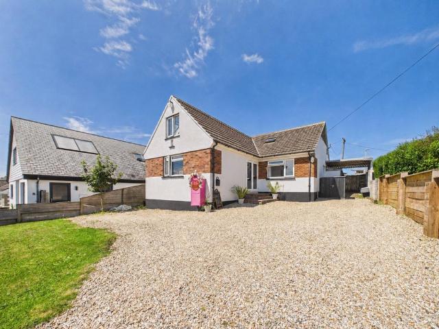 House for sale in Flexbury, Cornwall