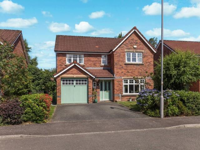 House for sale in Bishopton, Scotland
