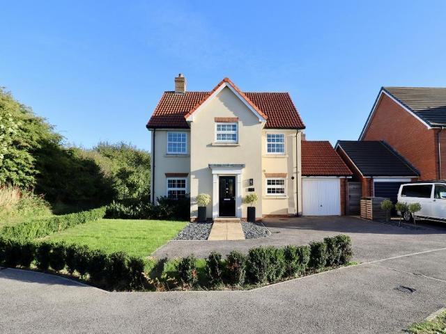 House for sale in Whitfield, Dover