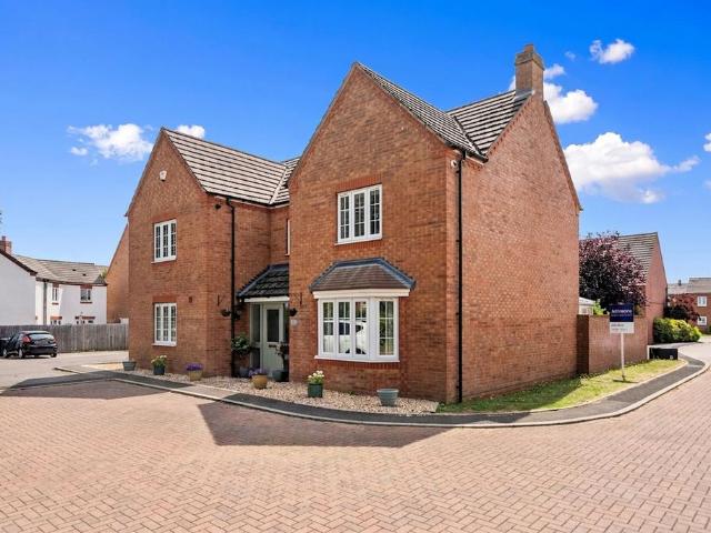 House for sale in Bengeworth, Crookhill