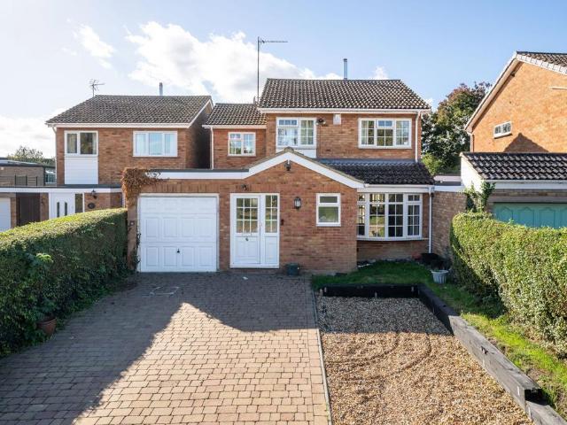 House for sale in Stotfold, Central Bedfordshire