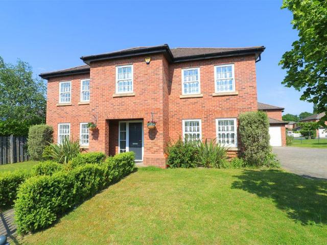 House for sale in Bloxwich, West Midlands
