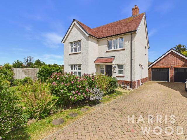 House for sale in Chipping Hill, Essex