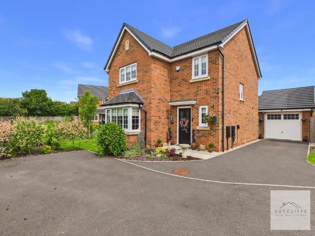 House for sale in Cabus, Lancashire