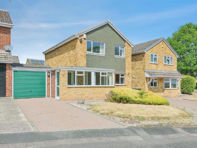 House for sale in Leyfields, Kettlebrook