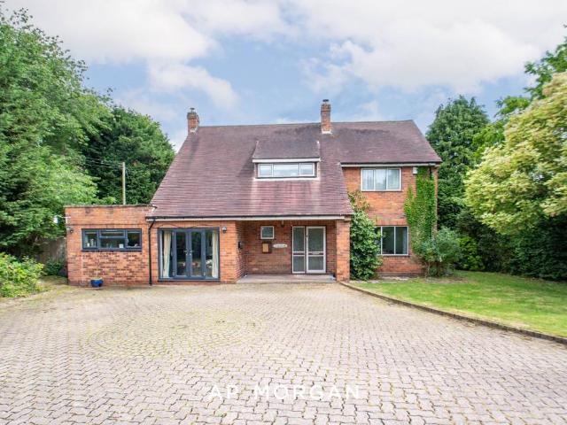 House for sale in Elmley Lovett, Crookhill