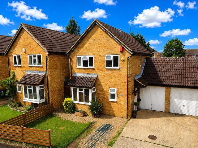 House for sale in Lewsey Farm, Luton