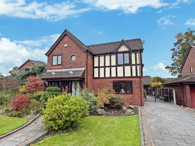 House for sale in Daisy Hill, Westhoughton