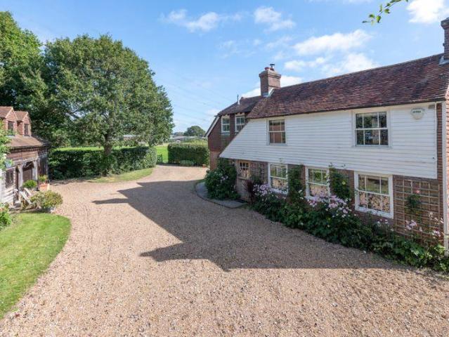 House for sale in Cross In Hand, Isle Of Man