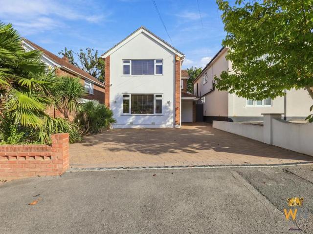 House for sale in Hutton, Brentwood