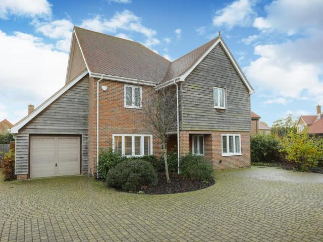 House for sale in Folkestone, Kent