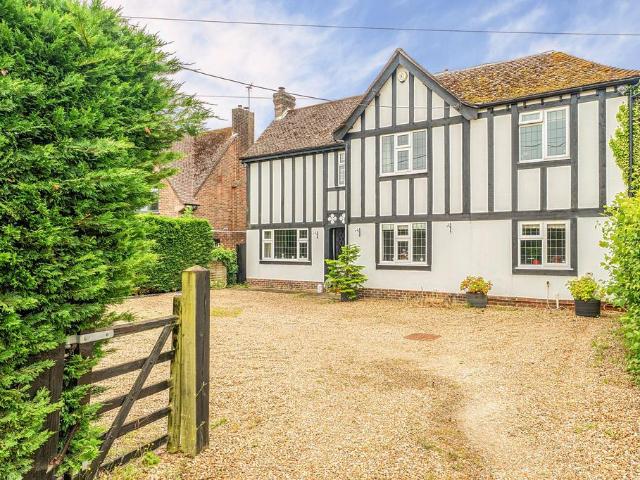 House for sale in Storrington and Sullington, Horsham