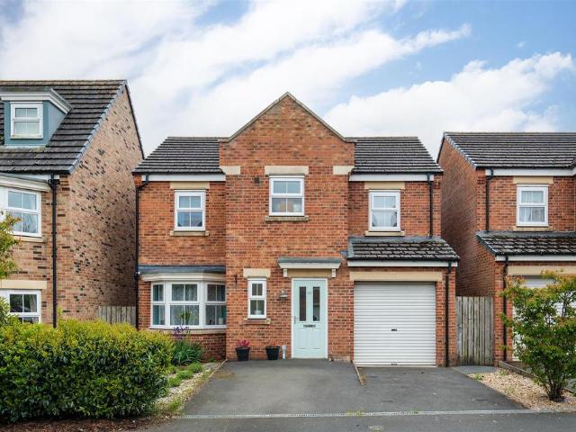 House for sale in Pegswood, Northumberland