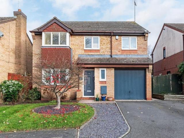 House for sale in Elmfield, Leicestershire