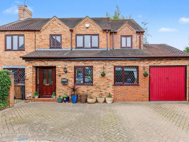House for sale in Cleeve Prior, Wychavon