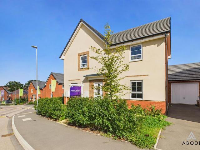 House for sale in Blount's Green, Beamhurst