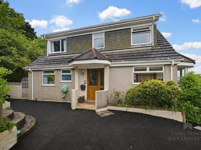 House for sale in Strode, Devon